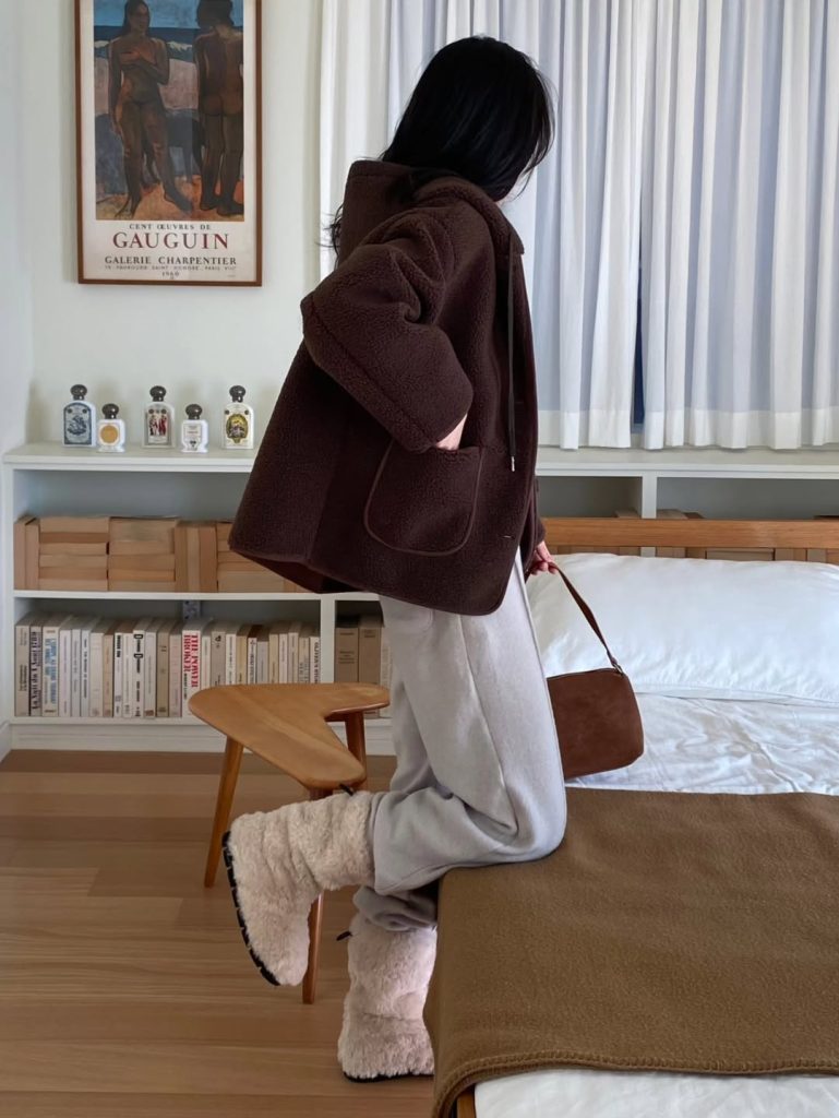 重磅仿羊羔毛連帽外套