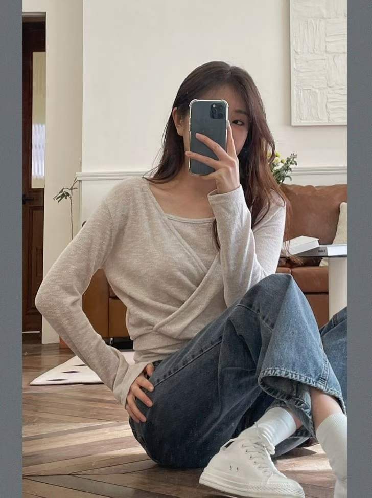 交錯v領兩件套上衣