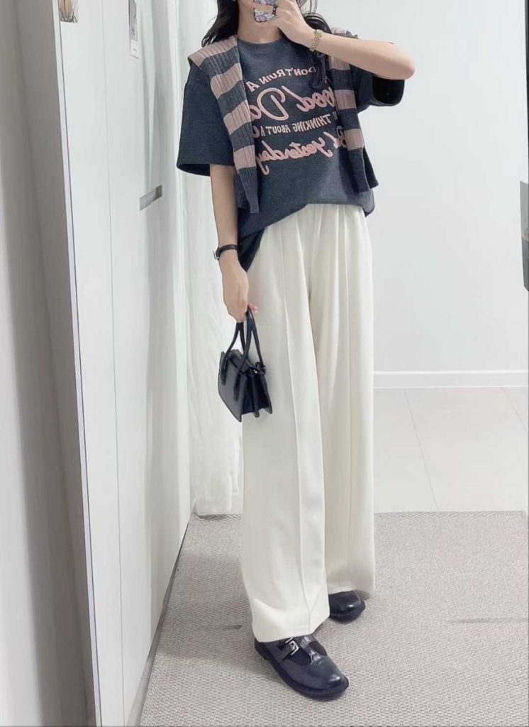 垂墜感微寬鬆直筒褲